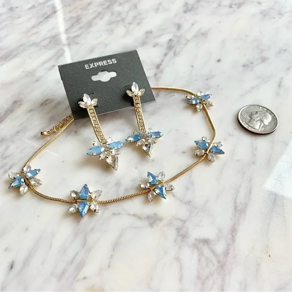 Blue Snowflake Choker Necklace and Earrings Statement Jewelry Set - Picture 4 of 7